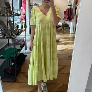 Karlie Dress size Small!!! Only worn 2 times!